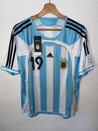 Camiseta Adidas Argentina Retro Talle L