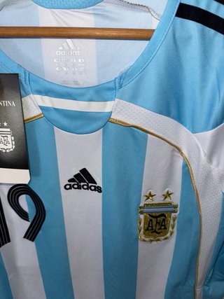 Camiseta Adidas Argentina Retro Talle L