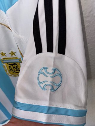 Camiseta Adidas Argentina Retro Talle L