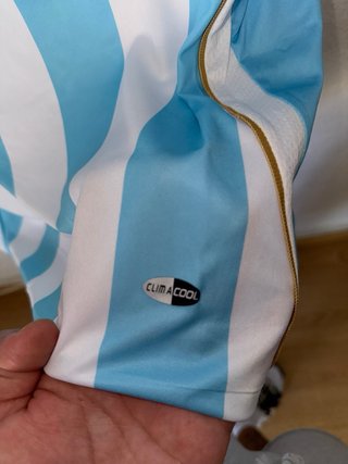 Camiseta Adidas Argentina Retro Talle L