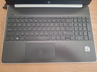HP Laptop 15s-fq1012ns Plata