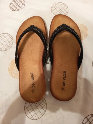 Sandalias Be Casual Negras Talla 38