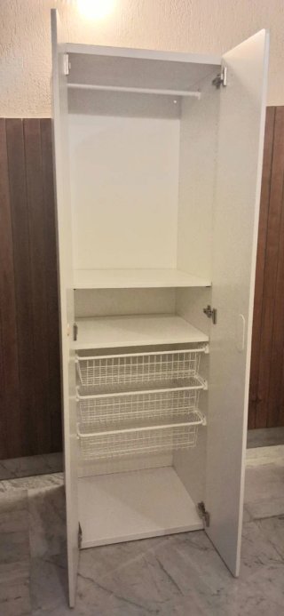 Armadio Ikea bianco componibile 60€ l'uno