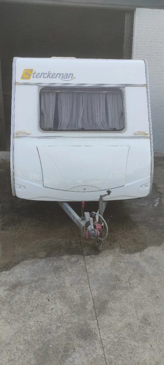 Caravana Sterckeman Starlett 370 - 750kg 4 plazas