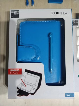 Custodia 3DS XL Bigben + Accessori