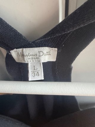 Top Massimo Dutti negro botones
