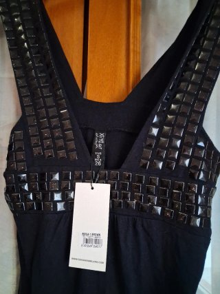 Blusa Giovanna Milano Negra Tachuelas