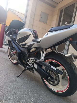 Honda CBR600 F4i Sport