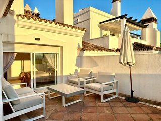 ALQUILER VACACIONAL — MONTEBELLO HILLS, MARBELLA