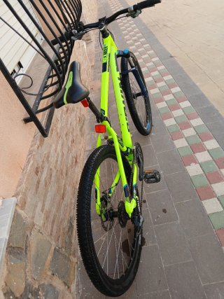 Bicicleta Btwin Rockrider 27.5