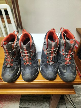Dos Botas Montaña T.36 y 37 (2 pares)