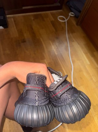 Adidas Yeezy 350 V2 Talla 43