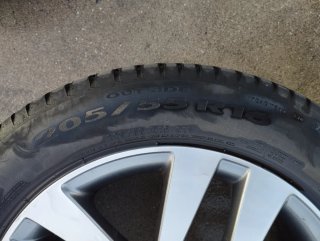 Llantas R16 Kia Hyundai con neumáticos Pirelli