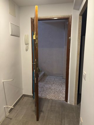 Puerta de entrada madera