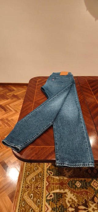 PANTALÓN LEVI'S 502, HOMBRE, AZUL ÍNDIGO, W32 L32.