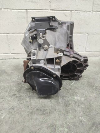 Caja de cambios Ford B Max 1.0 Ecobust de 2014.