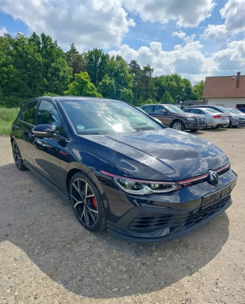 Volkswagen Golf 2022 - foto 1