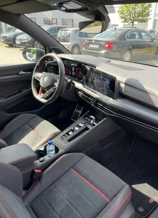 Volkswagen Golf 2022