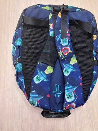 Mochila Totto Espacial Niños