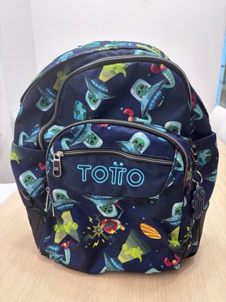 Mochila Totto Espacial Niños