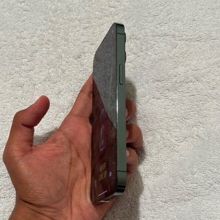 iPhone 13 Pro 256GB Verde Oscuro Bateria 86%.