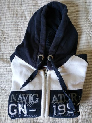 Sudadera Geographical Norway Negra y Blanca