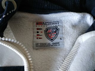 Sudadera Geographical Norway Negra y Blanca