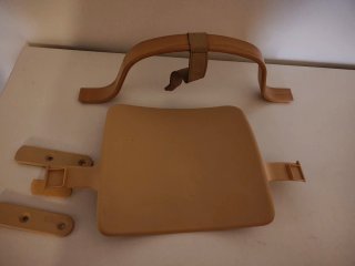 Bandeja y asiento trona Stokke