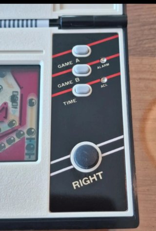 Nintendo Game & Watch Pinball