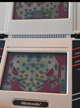 Nintendo Game & Watch Pinball