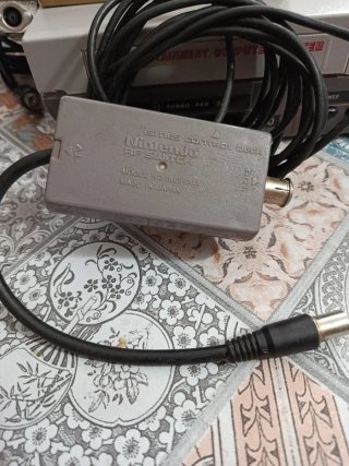 Consola Vintage Años 90 Imitación NE