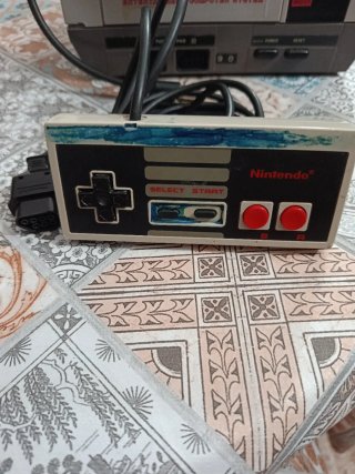 Consola Vintage Años 90 Imitación NE