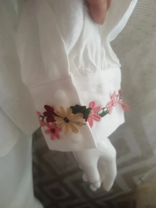 Blusa boho con bordados flores