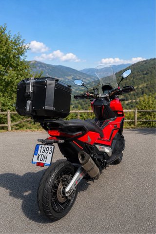 #urge# Honda X-ADV 750- FULL EQUIP