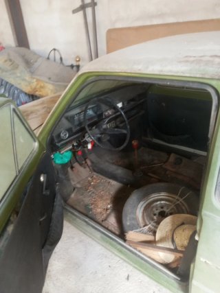 SEAT 133