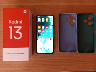 Xiaomi Redmi 13 Caja y Accesorios