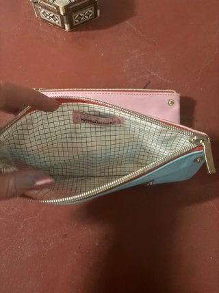 Estuche Moderna de Pueblo rosa
