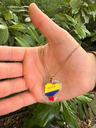 Collares Mapa Colombia y mas Oro Multicolor