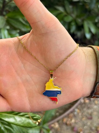 Collares Mapa Colombia y mas Oro Multicolor