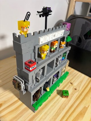 Expositor Minecraft Funko Pop Kinder Joy