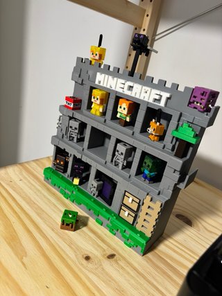 Expositor Minecraft Funko Pop Kinder Joy