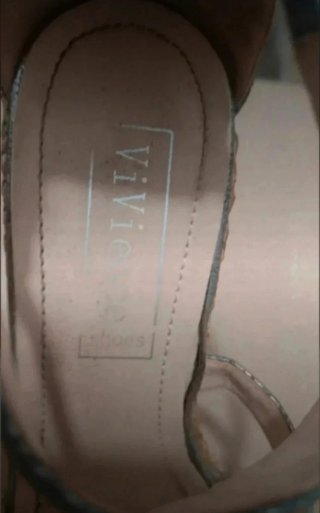 Sandalias Vivienne Plataforma Cuña