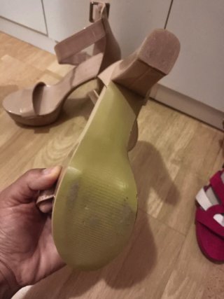 Sandalias Talla 40 Beige y Rojas