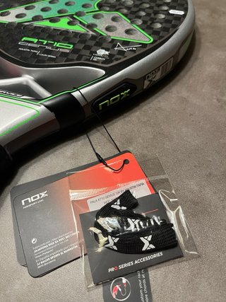 Pala Padel Nox AT10 Genius 12K by Agustin Tapia