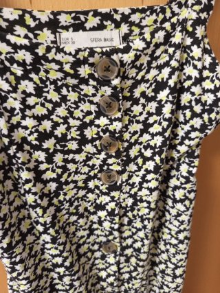 Vestido Veraniego Floral Negro