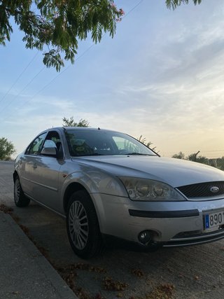 Ford Mondeo 2002