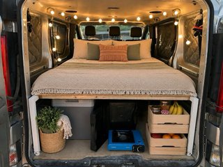 Furgoneta Camper Opel Vivaro 9 plazas