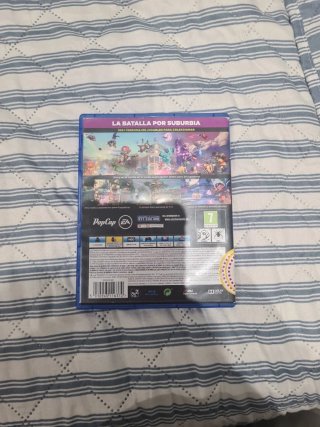 Juego PS4 Plants vs Zombies: Garden Warfare 2