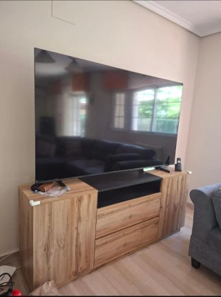 TV Samsung 75 Smart + Mueble