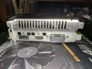 Tarjeta Gráfica ASUS TUF Gaming GTX 1650 4GB